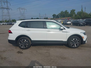 Volkswagen Tiguan foto 8