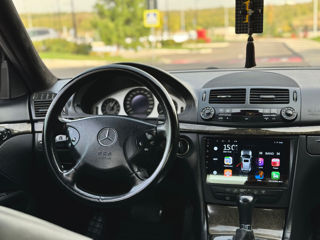 Mercedes E-Class foto 12