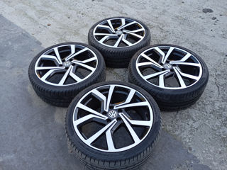 225/35/r19. VW Golf 5x112 foto 2