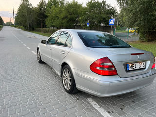 Mercedes E-Class foto 6