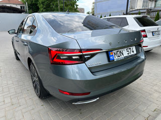 Skoda Superb foto 6