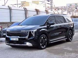 KIA Carnival foto 0