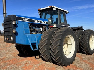 Tractor de vanzare FORD 946 foto 3