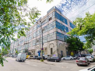 Buiucani, chirie spațiu comercial pe prima linie, open space, 500 m.p, 3 500€