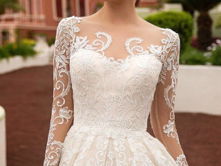 Rochie de mireasă Naviblue Bridal, mărimea M-L(44) model 16488 Laura, ivory culoare foto 3