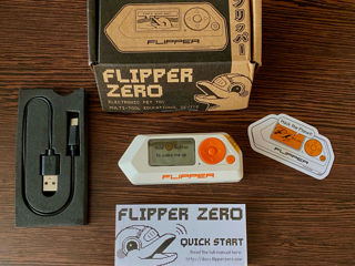 Vând Flipper Zero (Multi-tool Device for Geeks) plus Fast 64Gb SD Card cu multe protocoale instalate