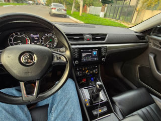 Skoda Superb foto 5