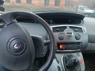 Renault Grand Scenic foto 8