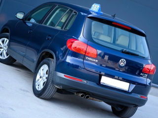 Volkswagen Tiguan foto 3