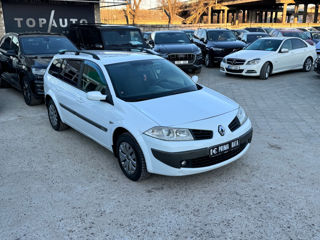 Renault Megane foto 1