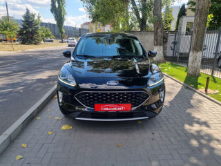 Ford Kuga foto 2