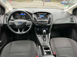 Ford Focus foto 6