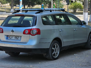 Volkswagen Passat foto 6