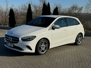 Mercedes B-Class foto 2