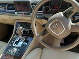 Audi A8 foto 1