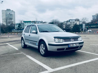 Volkswagen Golf foto 2