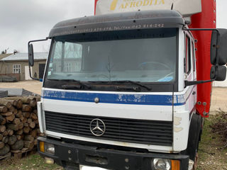 Mercedes 817D