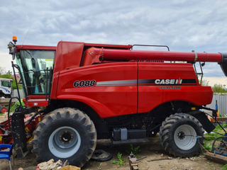 Vindem combina Case IH foto 1