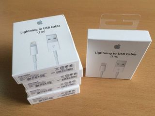 Apple (оригинал) кабели и зарядки для iPhone и iPad foto 4