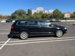 Volkswagen Passat foto 3