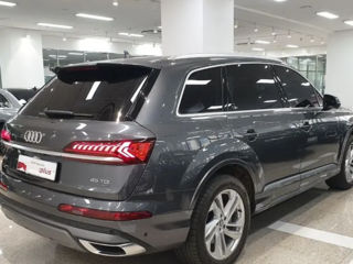 Audi Q7 foto 2