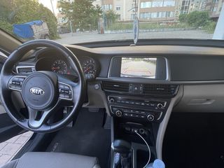 KIA Optima foto 6