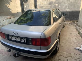 Audi 80 foto 6