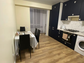 Apartament cu 2 camere, 100 m², Buiucani, Chișinău foto 4