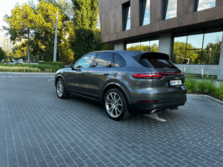 Porsche Cayenne foto 3