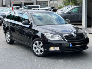 Skoda Octavia foto 3