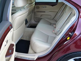 Lexus LS Series foto 8