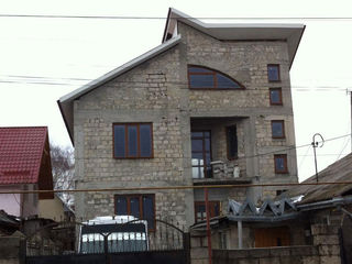 Casa cu 4 etaje, Buiucani, N. Costin foto 1
