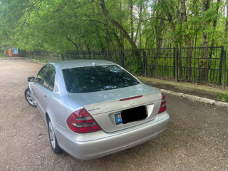 Mercedes E-Class фото 3