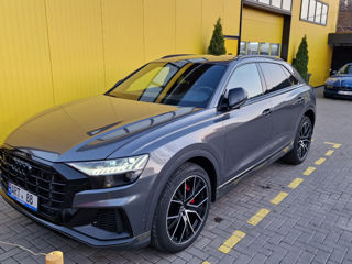 Audi Q8 foto 3