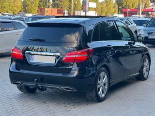 Mercedes B-Class foto 3