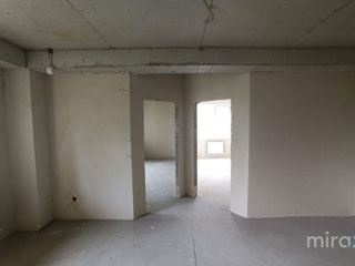 Apartament cu 2 camere, 65 m², Botanica, Chișinău foto 7