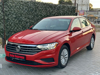 Volkswagen Jetta foto 1