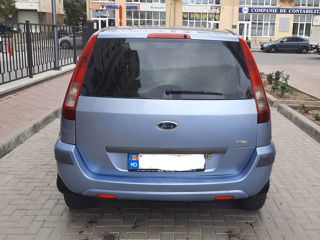 Ford Fusion foto 6