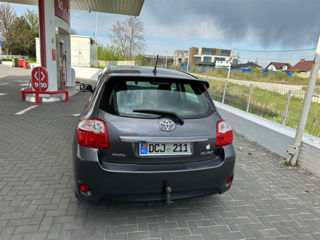 Toyota Auris foto 8