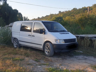 Mercedes Vito foto 1