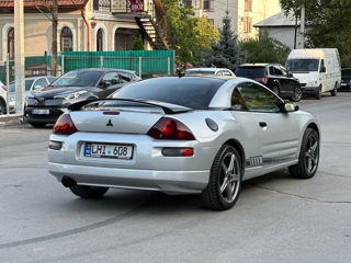 Mitsubishi Eclipse foto 6