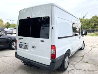 Ford Transit 2011 foto 2