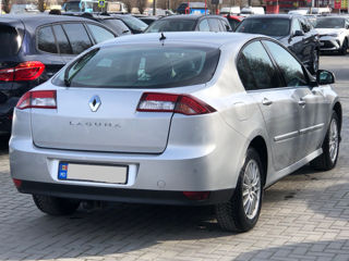 Renault Laguna фото 3