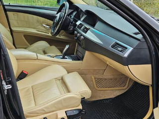 BMW 5 Series foto 5