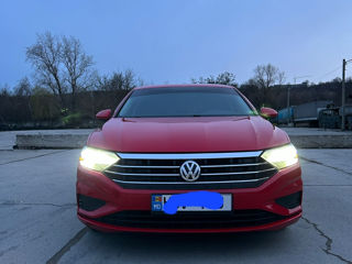 Volkswagen Jetta foto 4