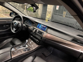 BMW 5 Series foto 6