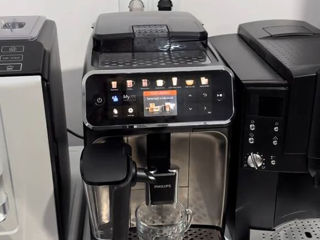 Aparat de cafea Philips cu capucino automat!