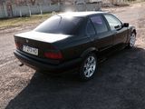 BMW 3 Series foto 2