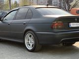 BMW 5 Series foto 5