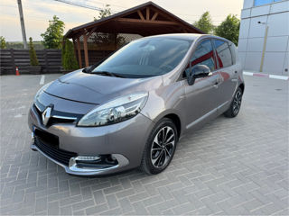 Renault Scenic фото 6